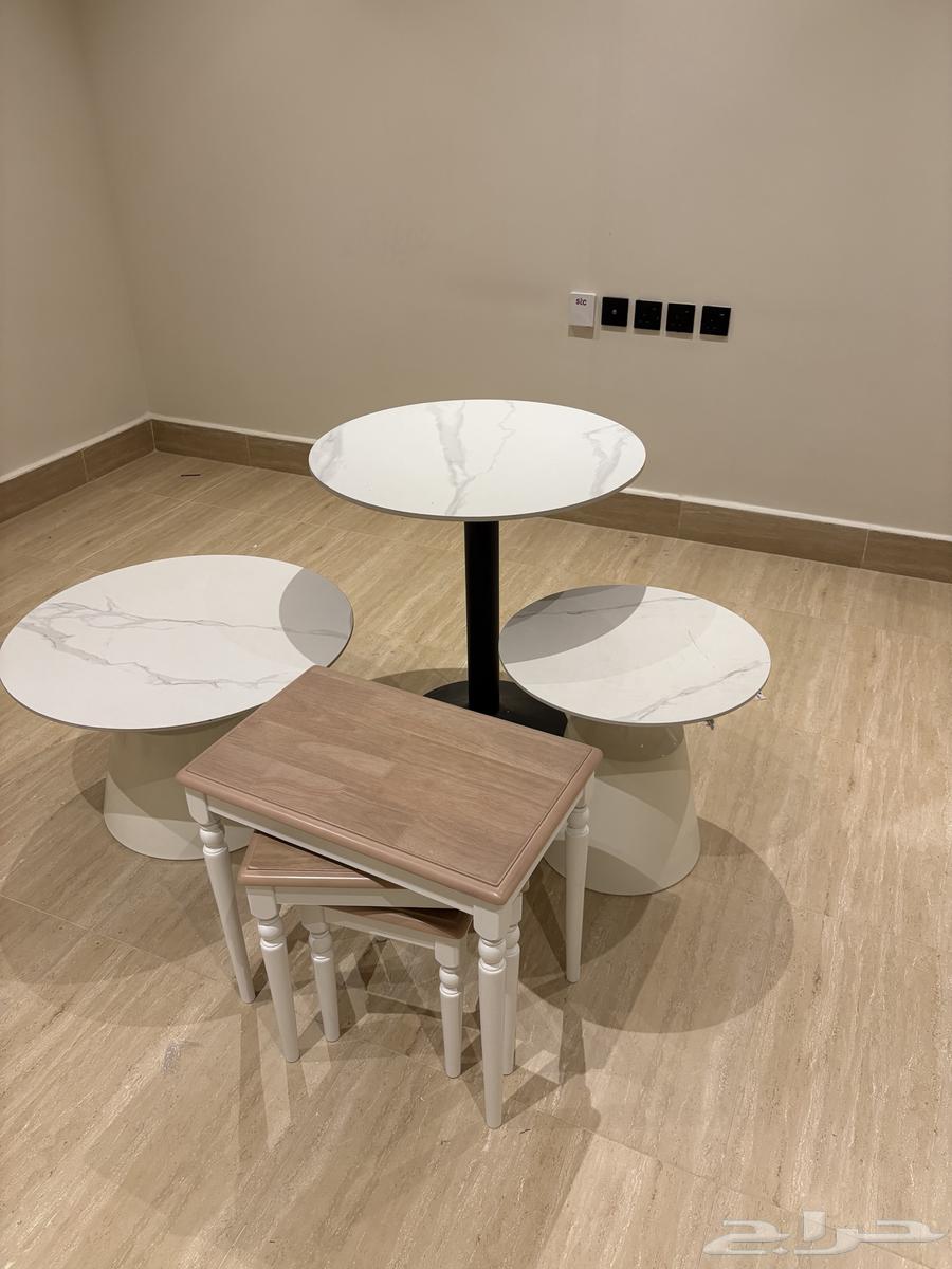 طاولات للبيع64425837971458110