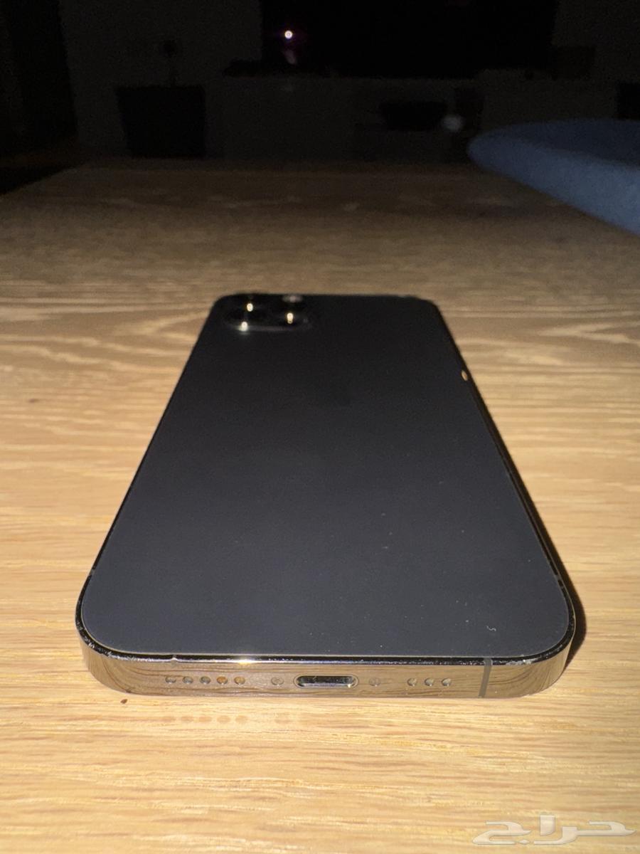 ايفون 12 برو iPhone 12 Pro black64425354046339111