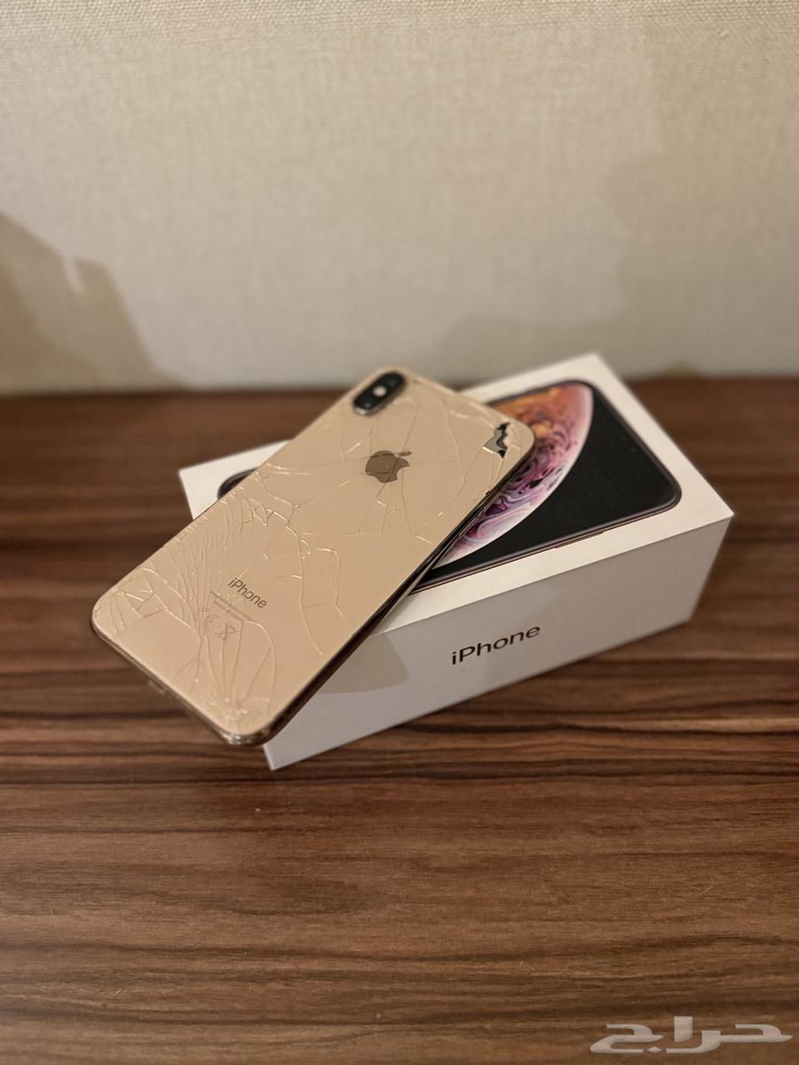 ايفون XS للبيع64425770570370113