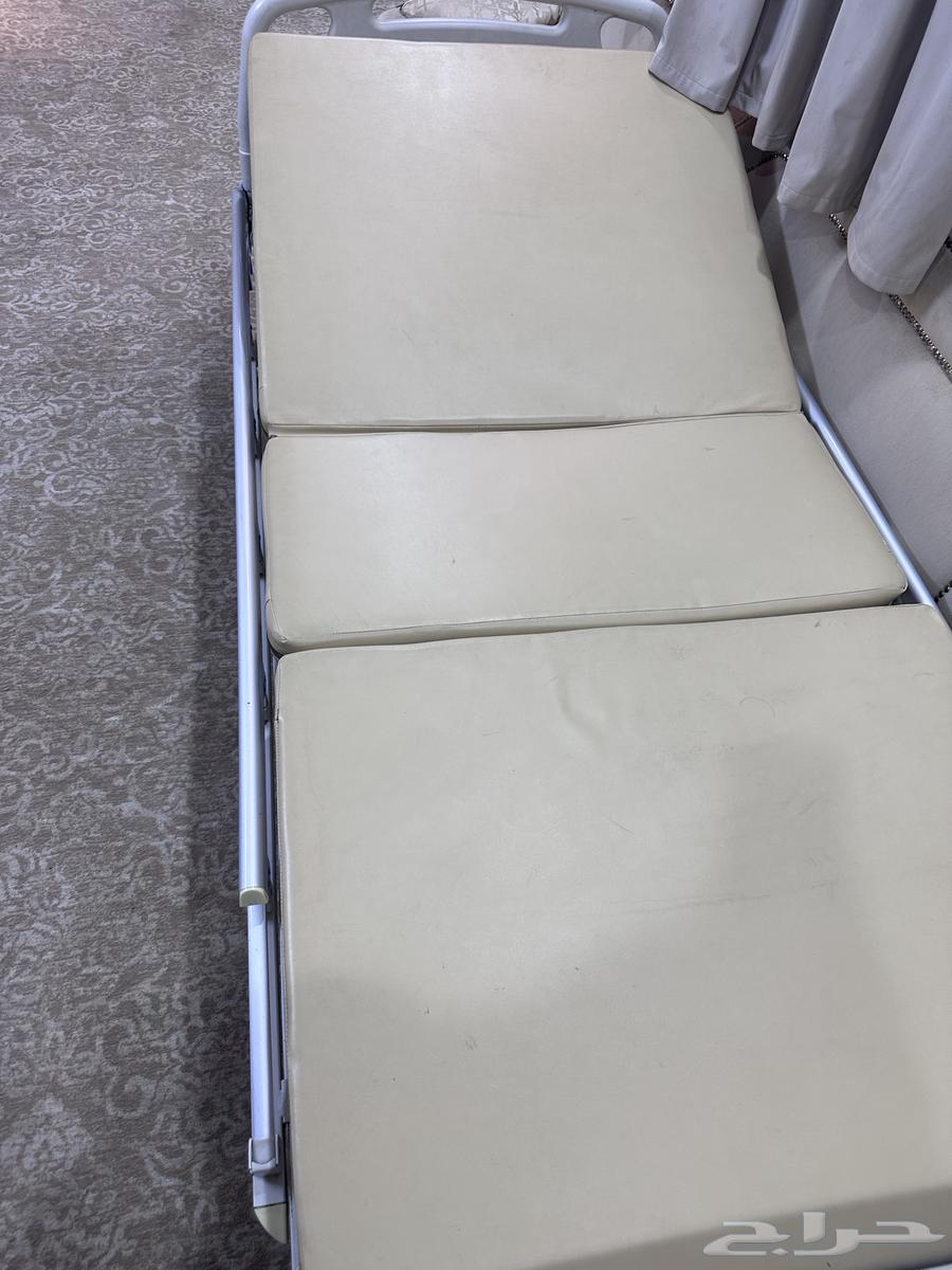 سرير طبي64422864949507110