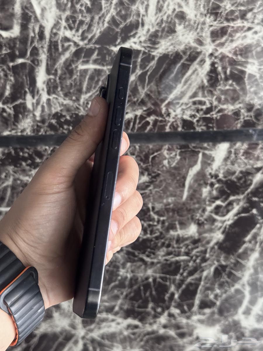 iPhone 16 pro max64423368453761113