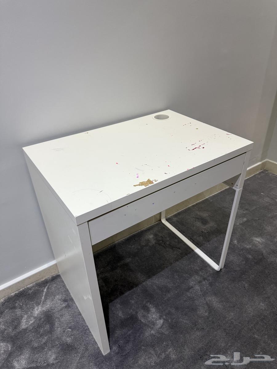مكتب ايكيا ابيض مستخدم خالي من الكسور64423556108417112