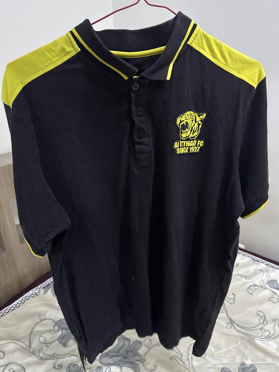 بلوزه الاتحاد قديمه رجااليه ونسائيه64425232842882113