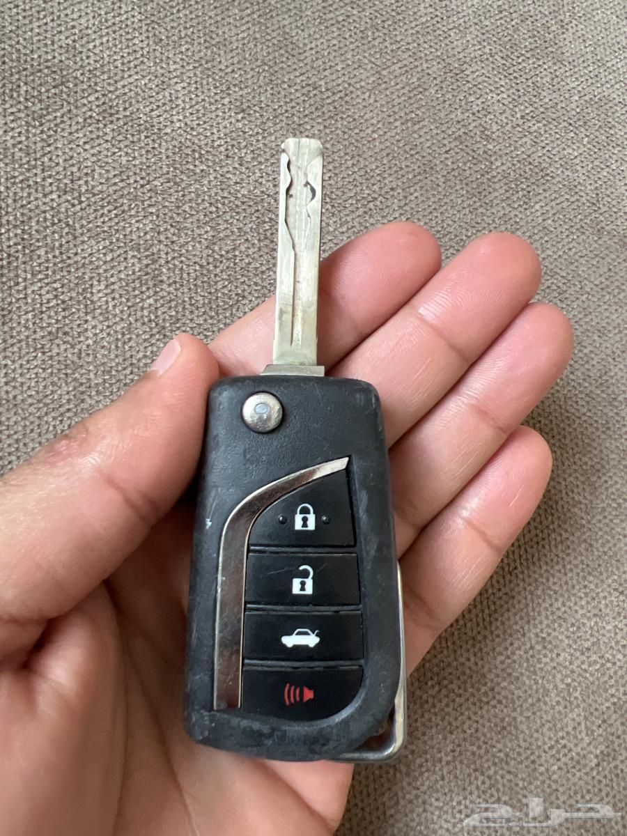Toyota Camry Key Fob64583767144707113