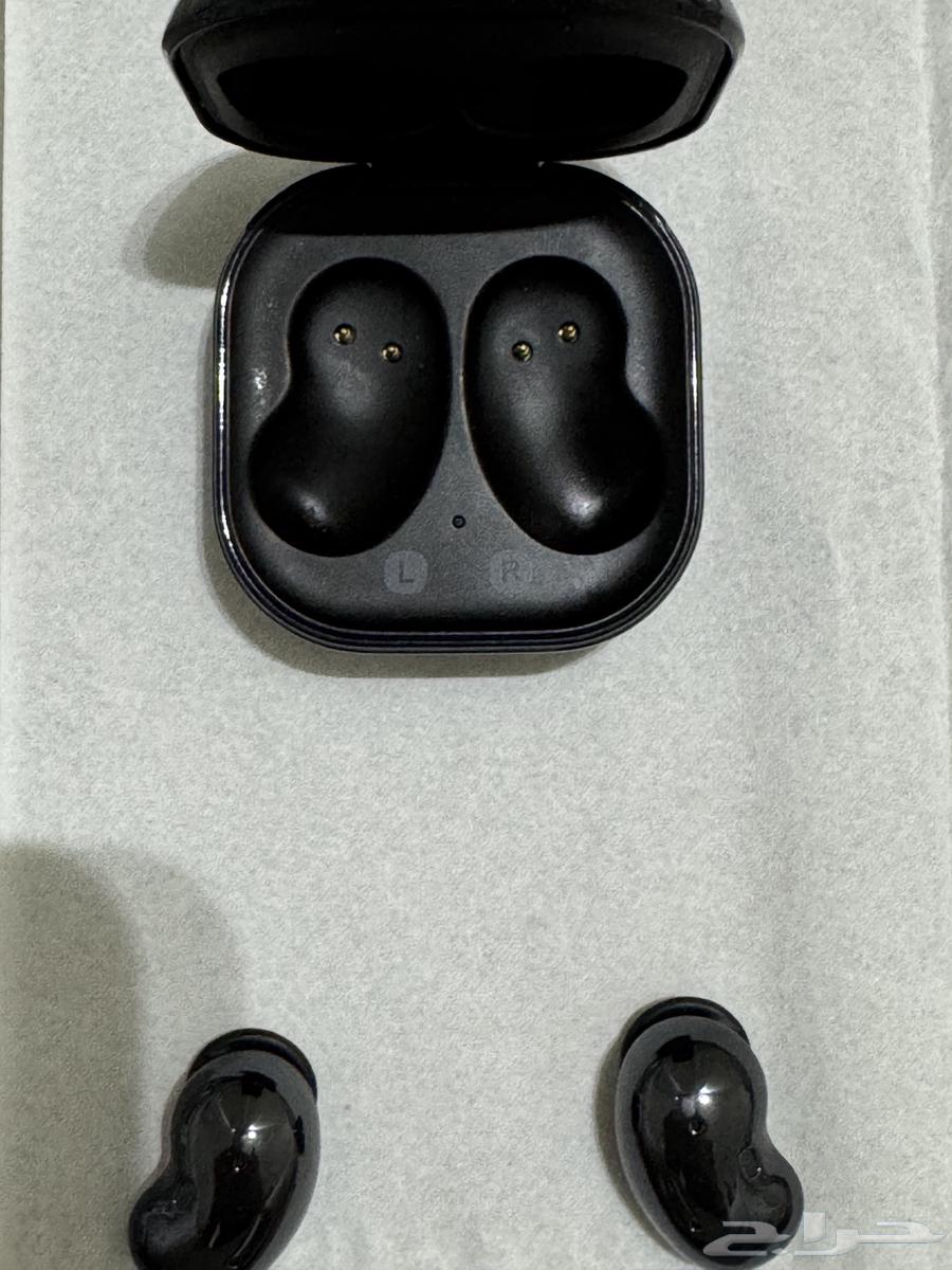 سماعة سامسونج BUDS LIVE اصلية اعلى فئة شبه جديدة64425219362691111