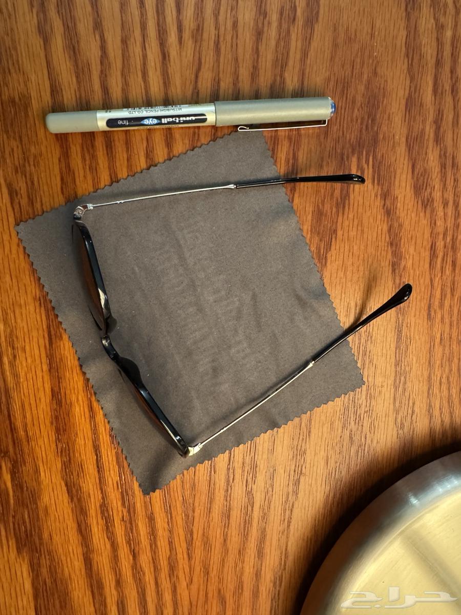 نظارة PERSOL أصلية شبه جديدة64421919692547114