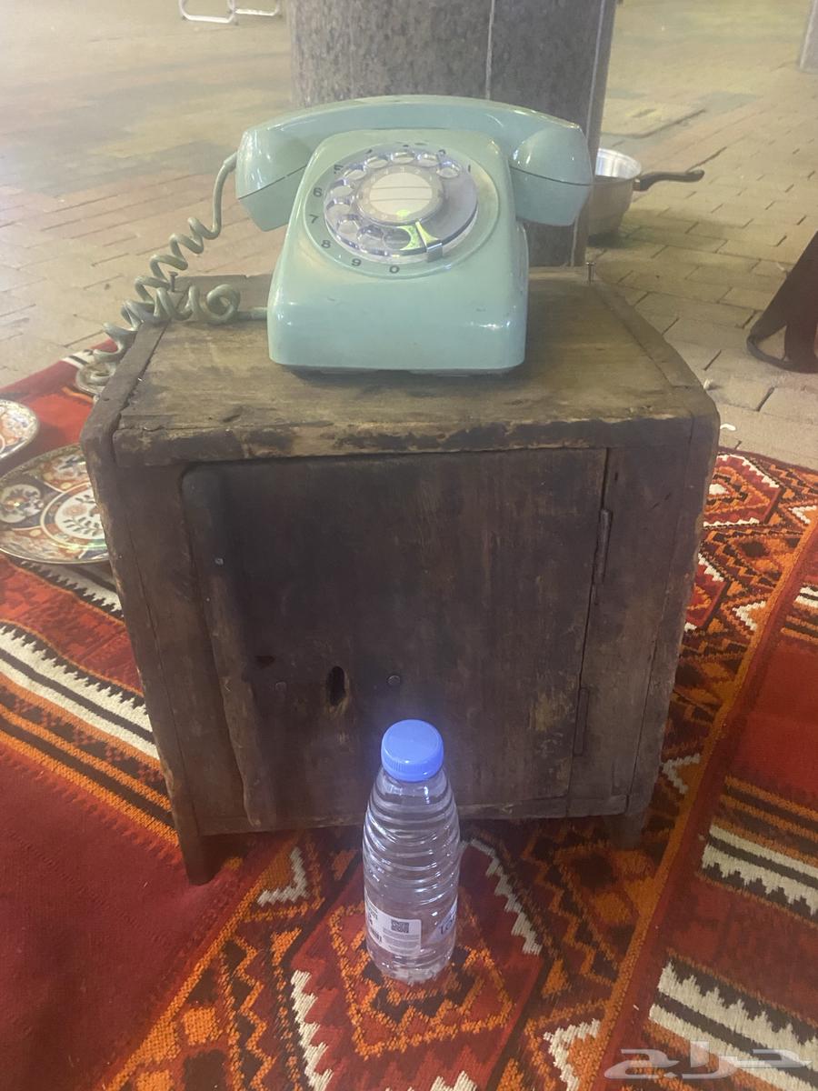 صندوق خشبي نجدي اصل نادر للمعاميل والفناجيل واغراض القهوة64425219443841114