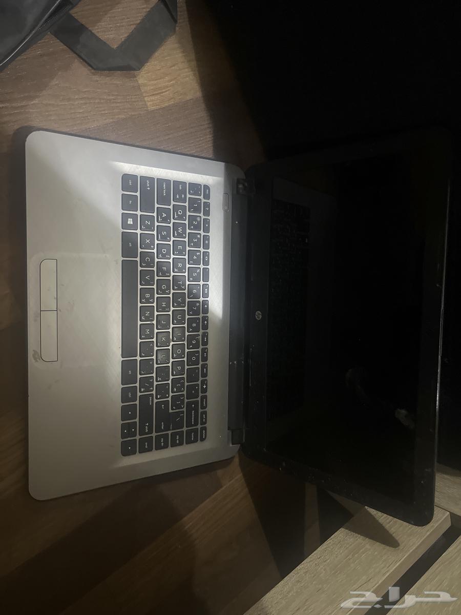 كمبيوتر مكتبي وآلة بانكيك وكاشير كامل ولابتوب محمول64423556139651113