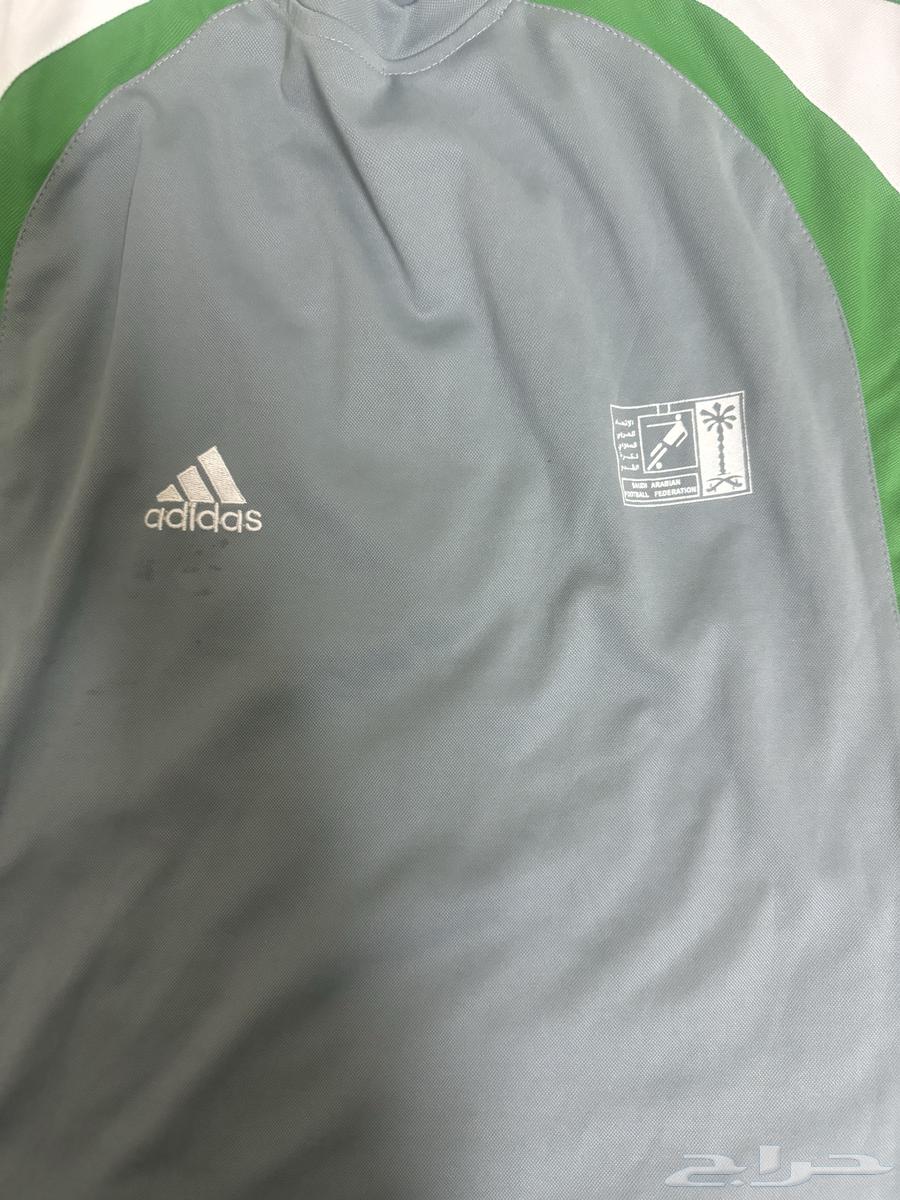 تيشيرت قديم جد ا للاتحاد السعودي لكرة القدم ( نادر )64423435371905110