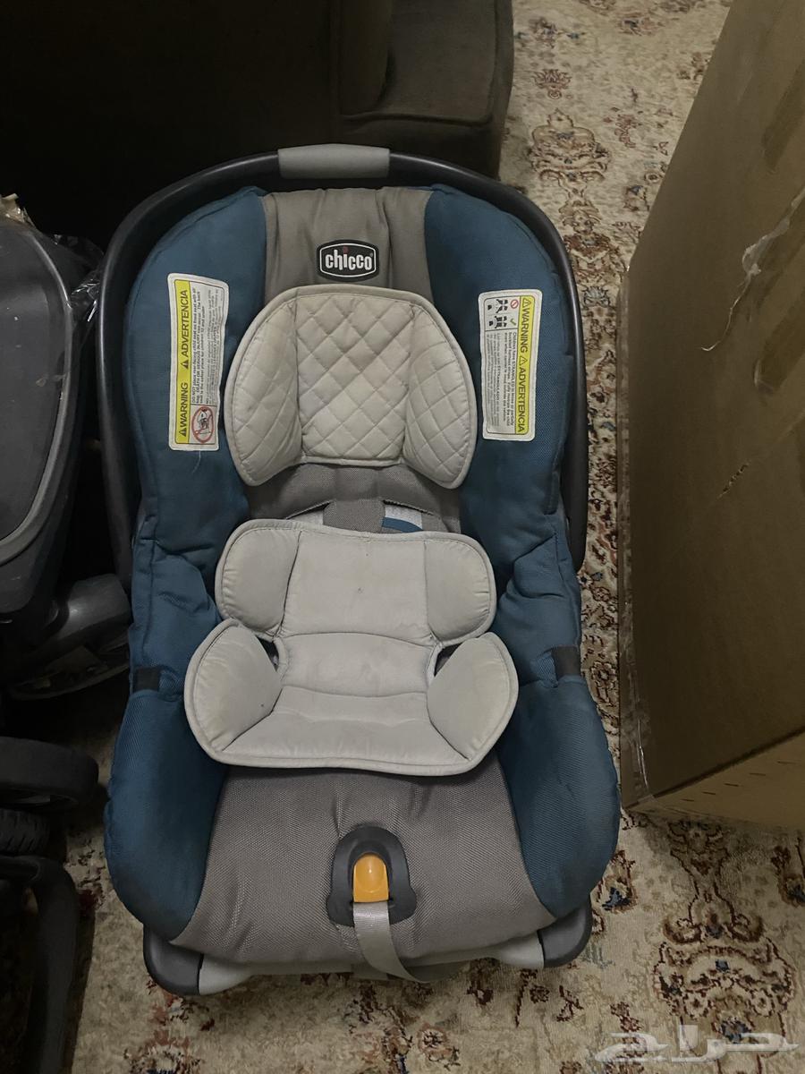 عربة أطفال   كار سيت شيكو (Chicco) بحالة ممتازة64424950200963111