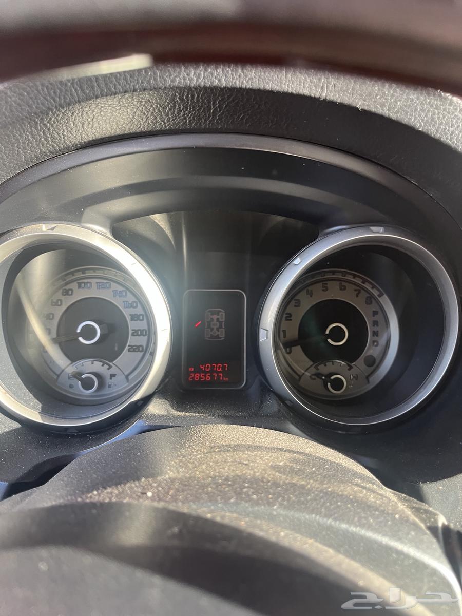 متسوبيشي باجيرو 201664579266336258113