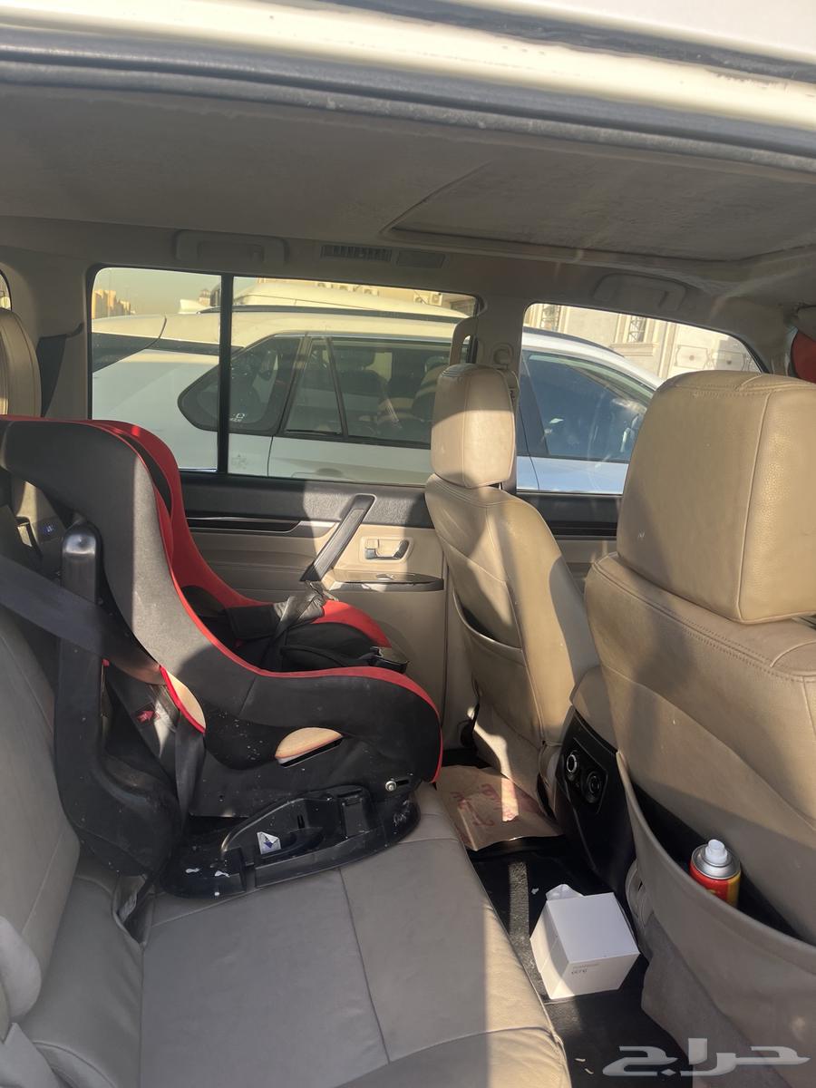 متسوبيشي باجيرو 201664579266336258112