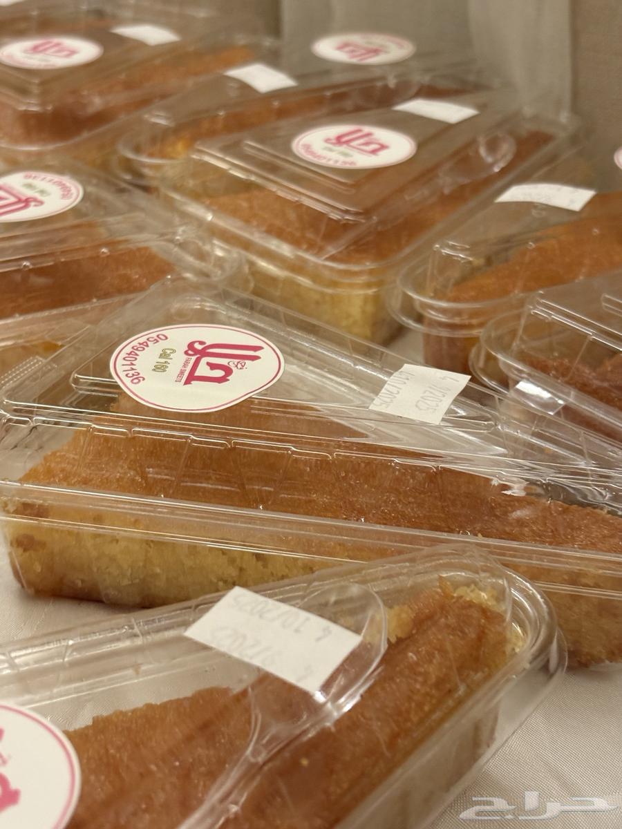 Rich semolina cake with authentic flavor, all deliciousness for just 8 SAR64423583105922112