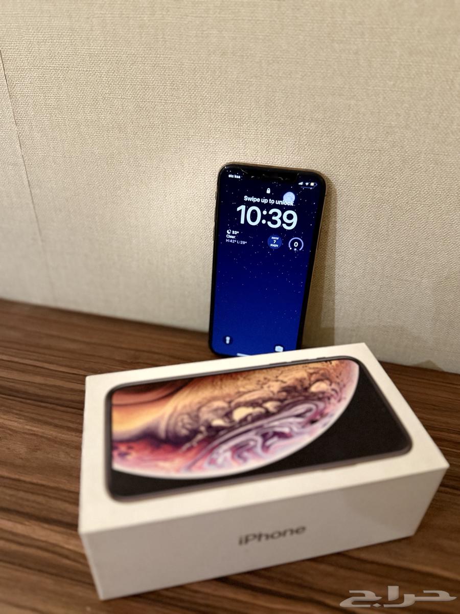 ايفون XS للبيع64425770570370110