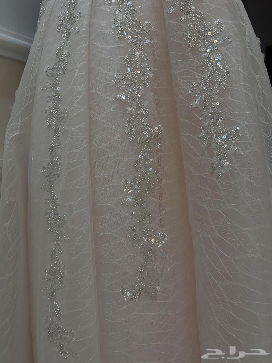 فستان ملكه لبس مرا وحده نظيف مغسل ومكوي خالي من العيوب64423292427778114