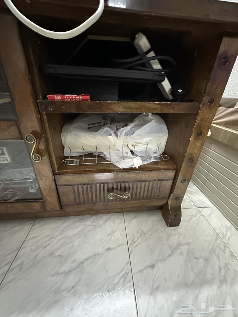 طاولة تلفيزون خشبية كلاسيكية64426510244995112