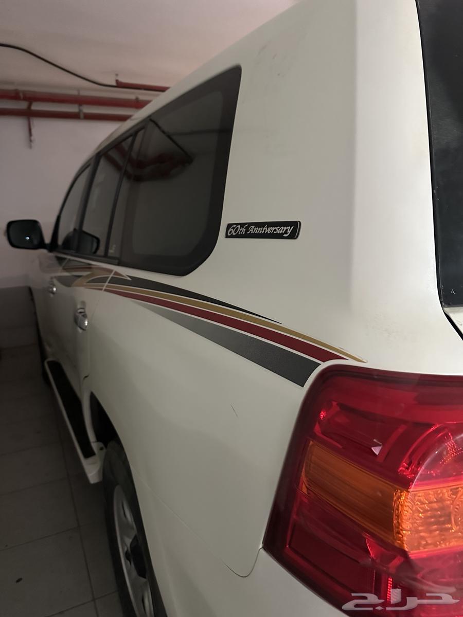 للبدل بلاتينيوم64624070408194112