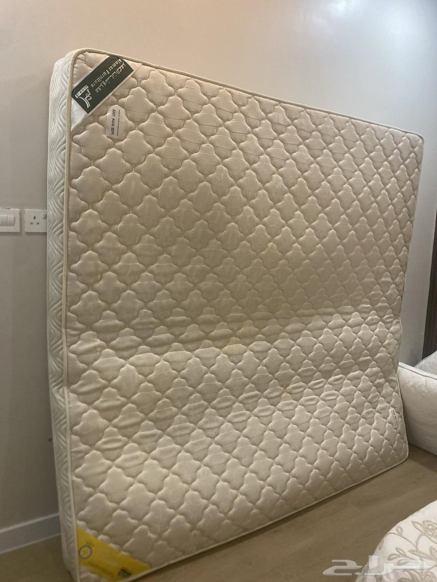 مرتبة سرير استخدام نظيف جدا64424334227202111