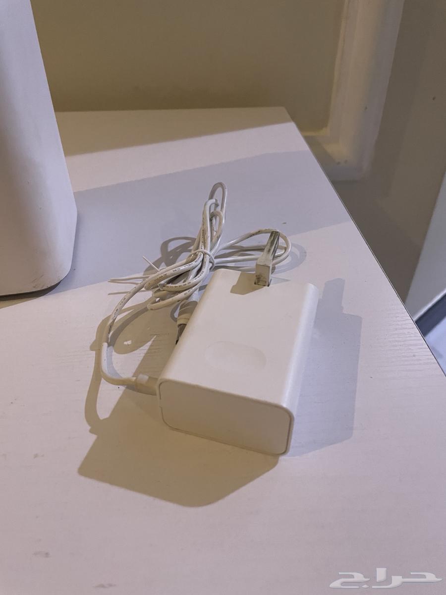 One of Khamees Meshed's comrades64422708747522111