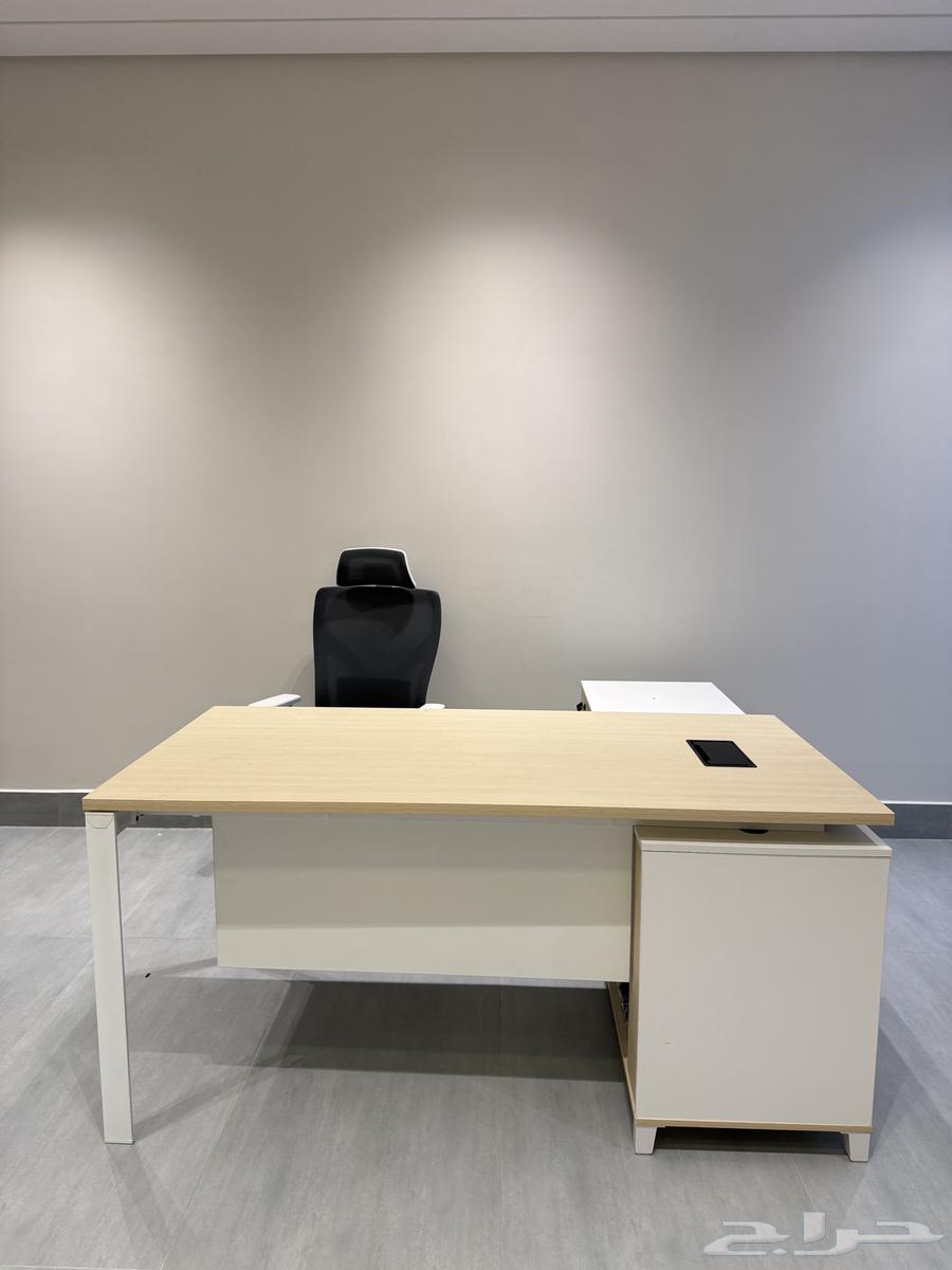 طاولة مكتب مع كرسي64423837600002110