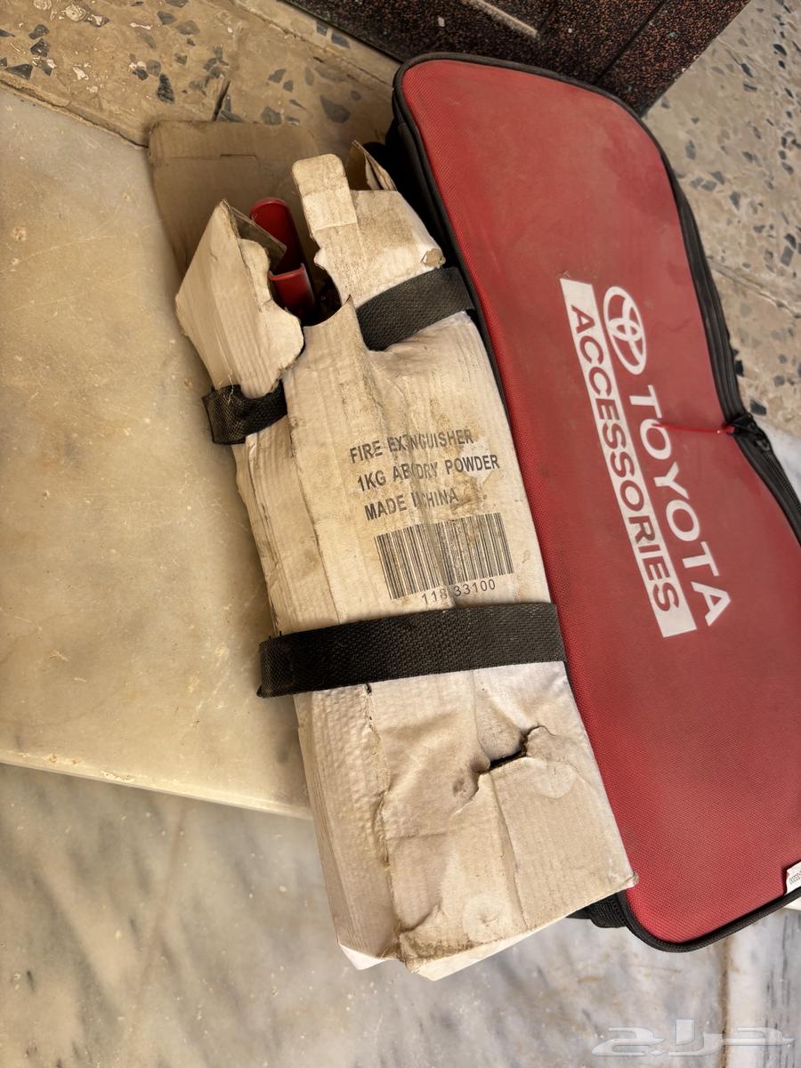 للبيع شنطه تايوتا وكاله ماقد فكت ولا شي64582909867521111