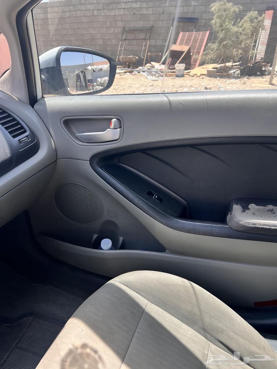 سيارة   للبيع 201564584206401153114