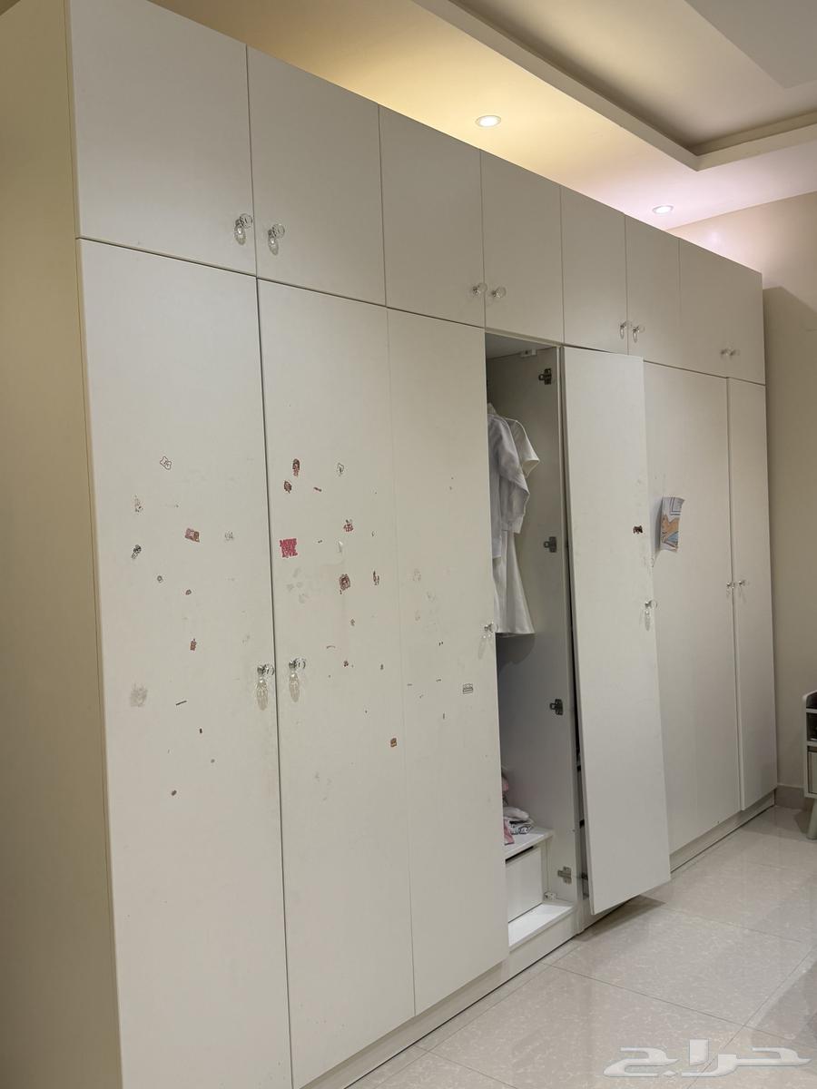 اثاث للبيع وشبه جديد بدون مكيفات ولا مطبخ64422788473345111