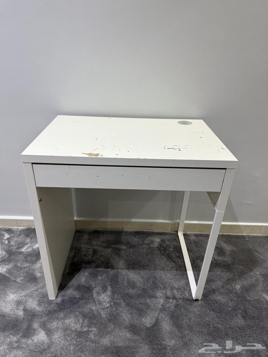مكتب ايكيا ابيض مستخدم خالي من الكسور64423556108417111