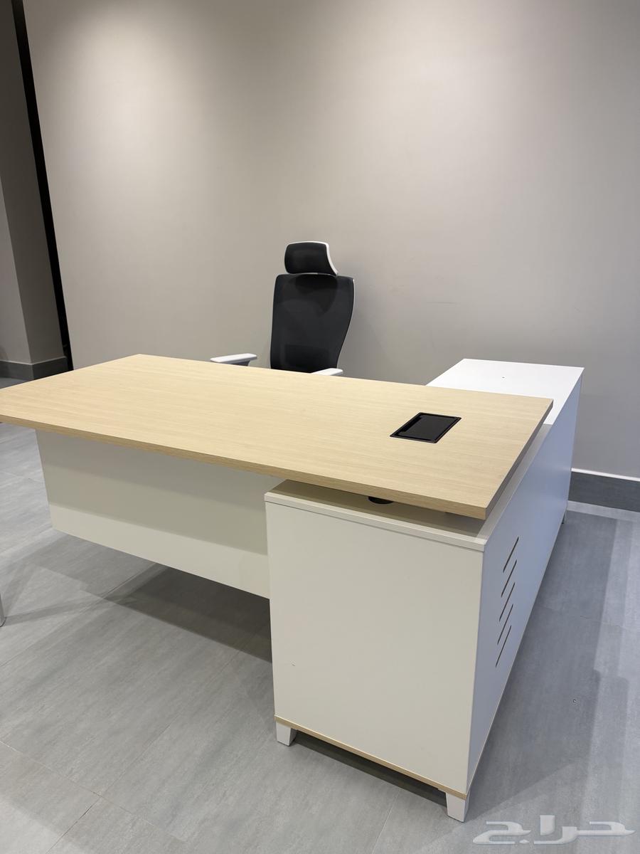 طاولة مكتب مع كرسي64423837600002111