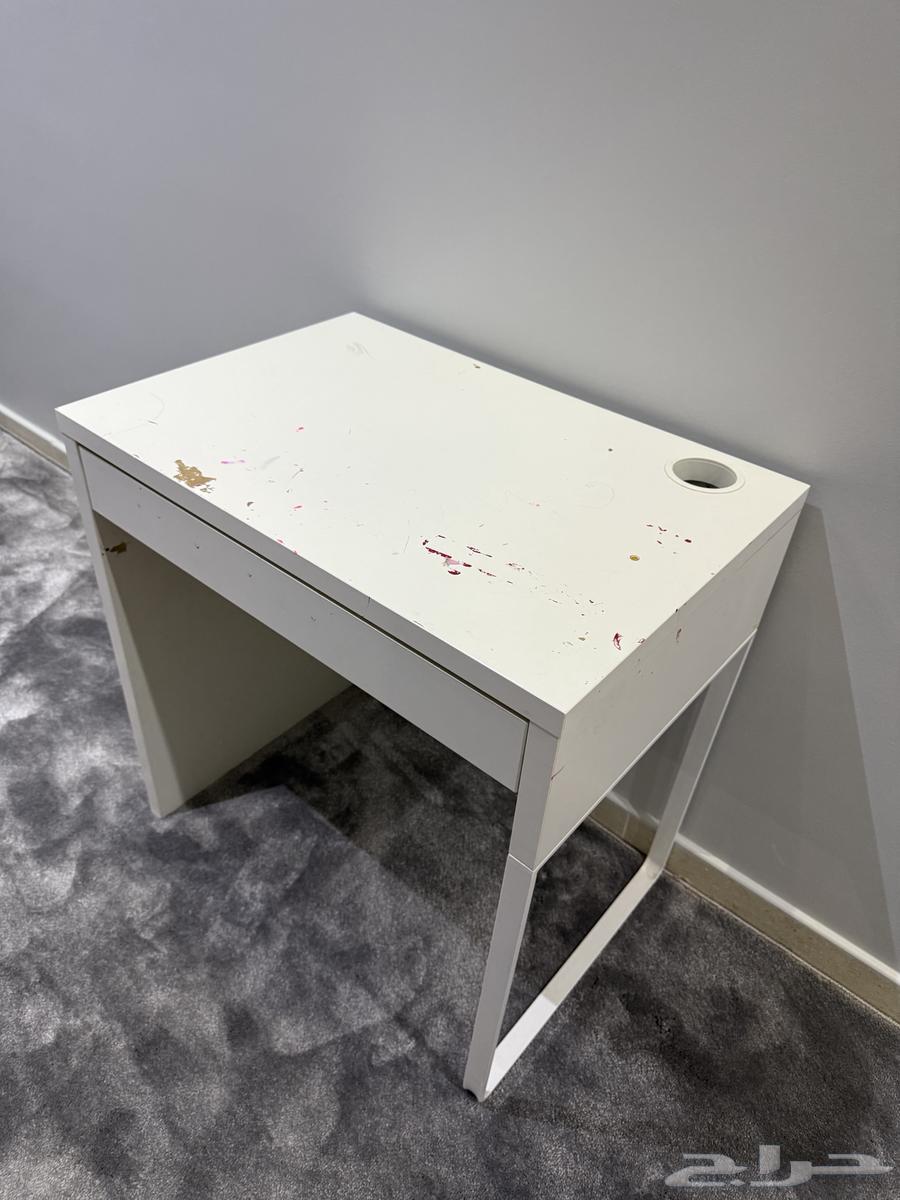 مكتب ايكيا ابيض مستخدم خالي من الكسور64423556108417114