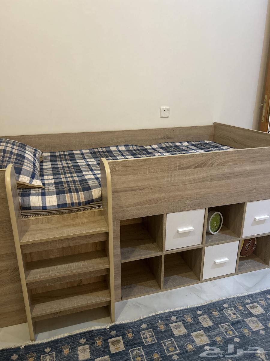 سرير للبيع بالمبلغ المناسب لك64421933331331110