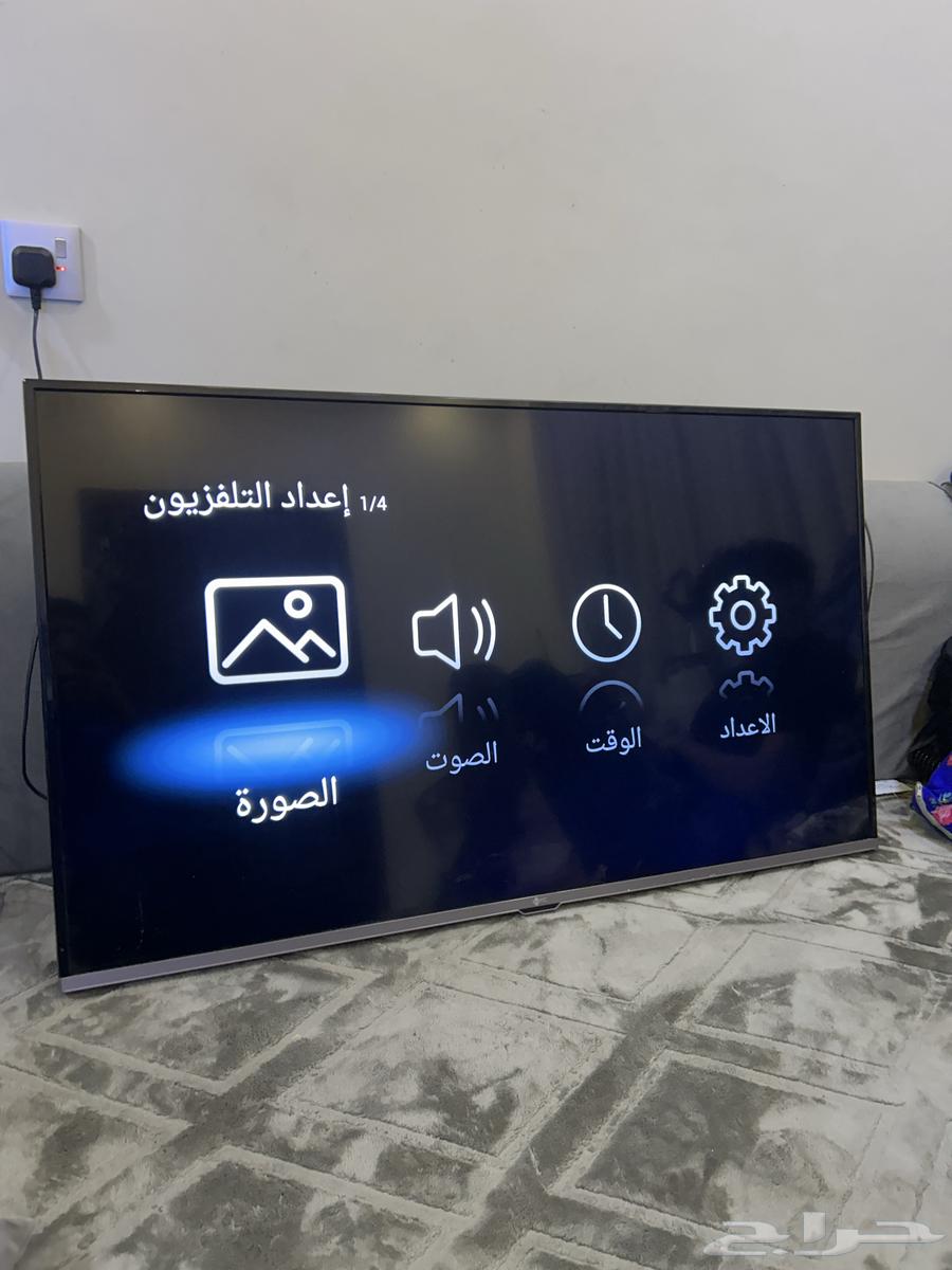 MTC smart screen, clean and free of scratches and defects64419757282689111