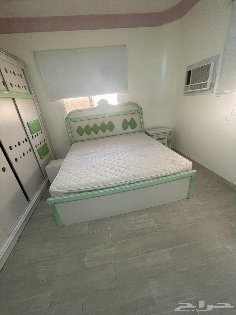 يوجد سرير جديد للبيع64421987753473110