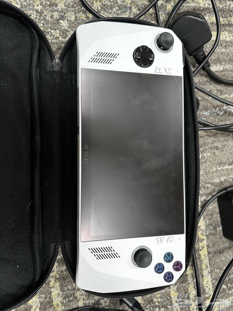 Rog Ally device64425408313089111