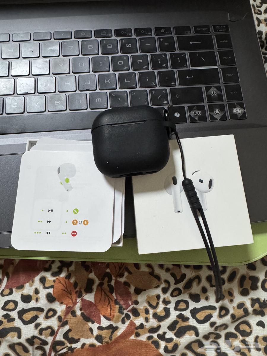 ايربودز 464422380877698110