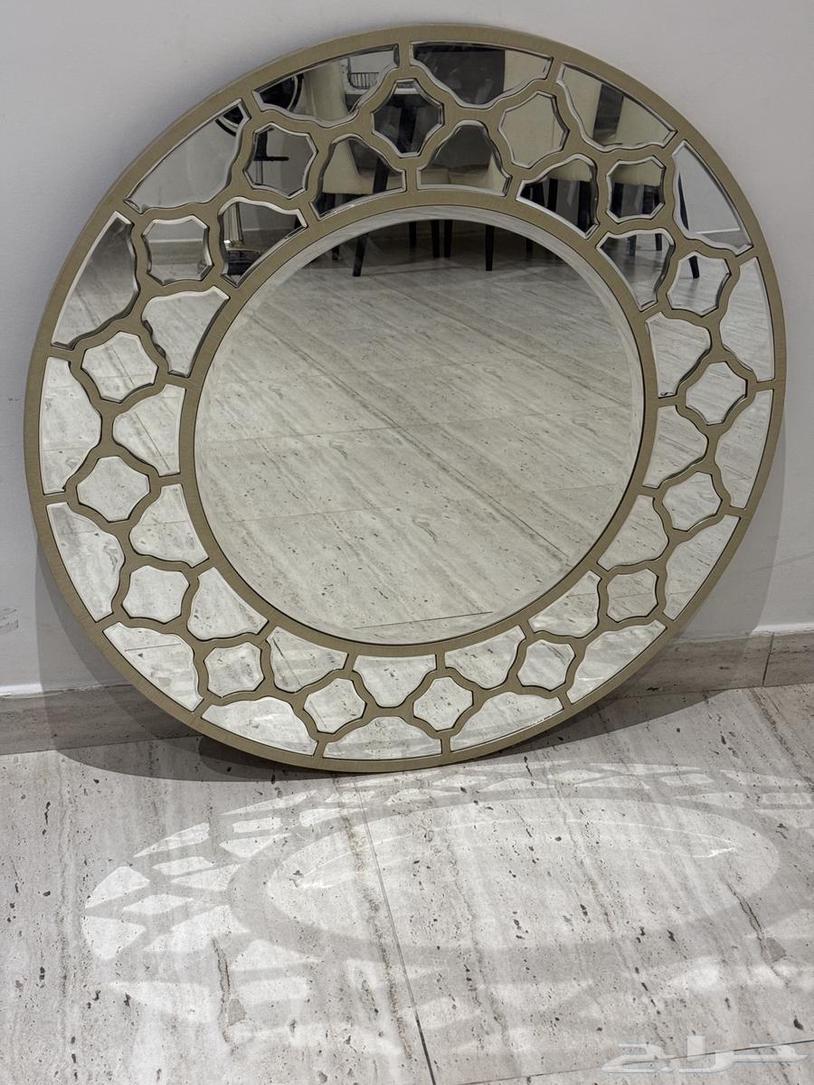 كونسول شبه جديدمن هوم سنتر64423166765570111