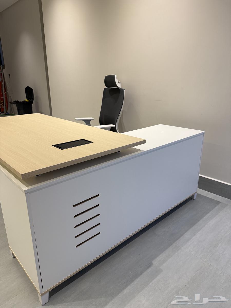 طاولة مكتب مع كرسي64423837600002113