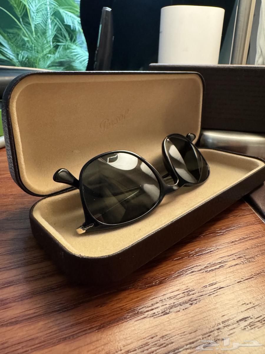 نظارة PERSOL أصلية شبه جديدة64421919692547111
