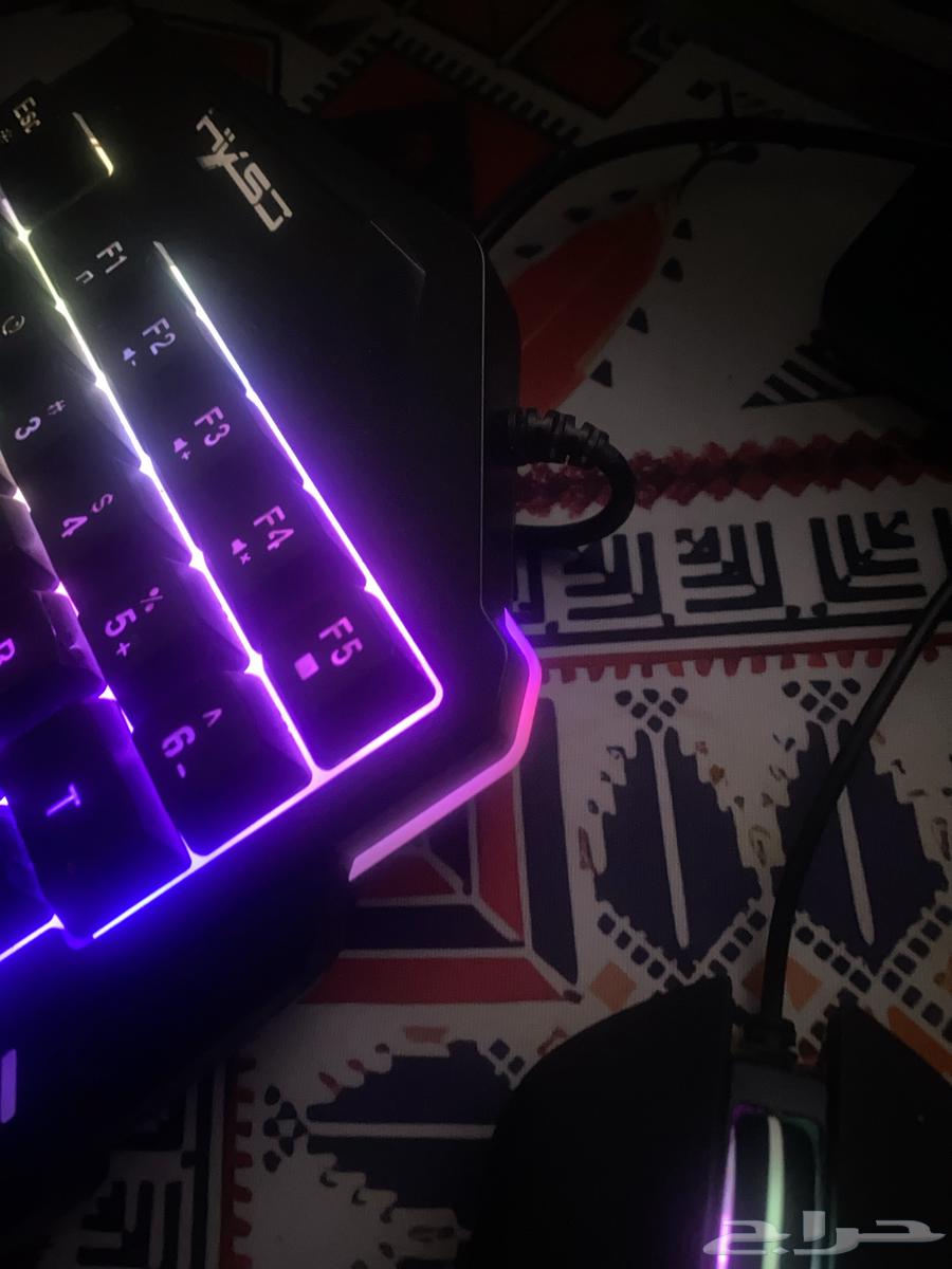 ماوس كيبورد نص محترف ما يشتغل الكيبورد لازم تصفطه ويشتغل64425677243907112