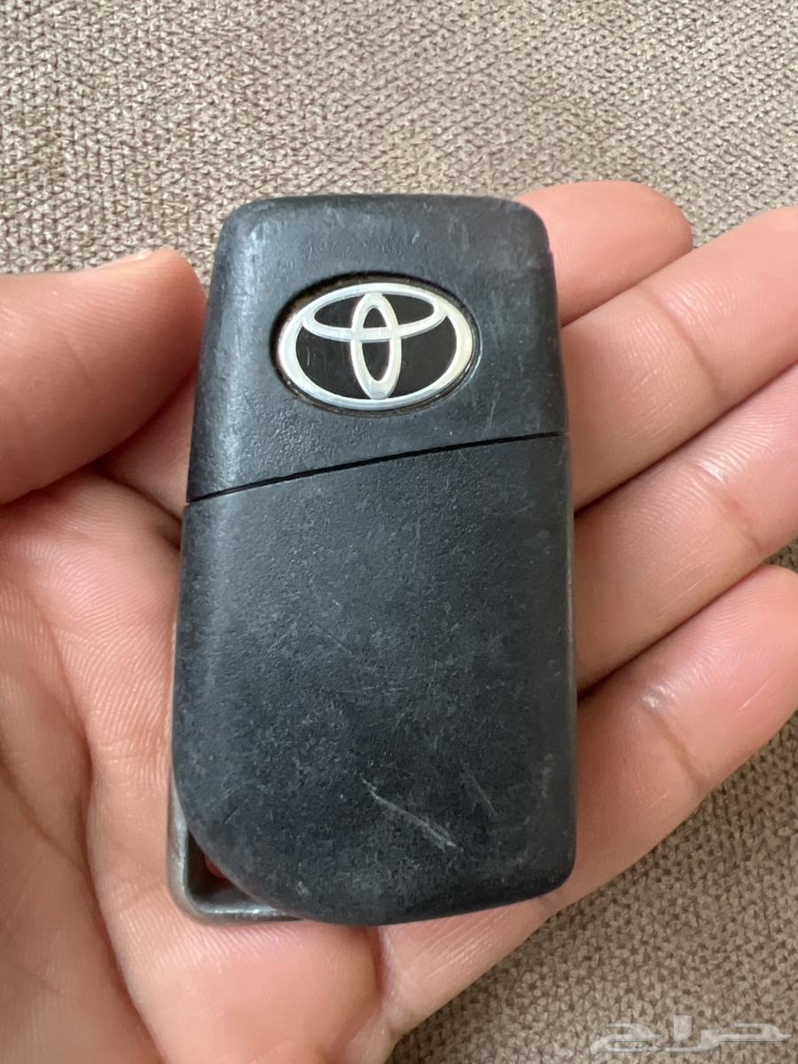 Toyota Camry Key Fob64583767144707111