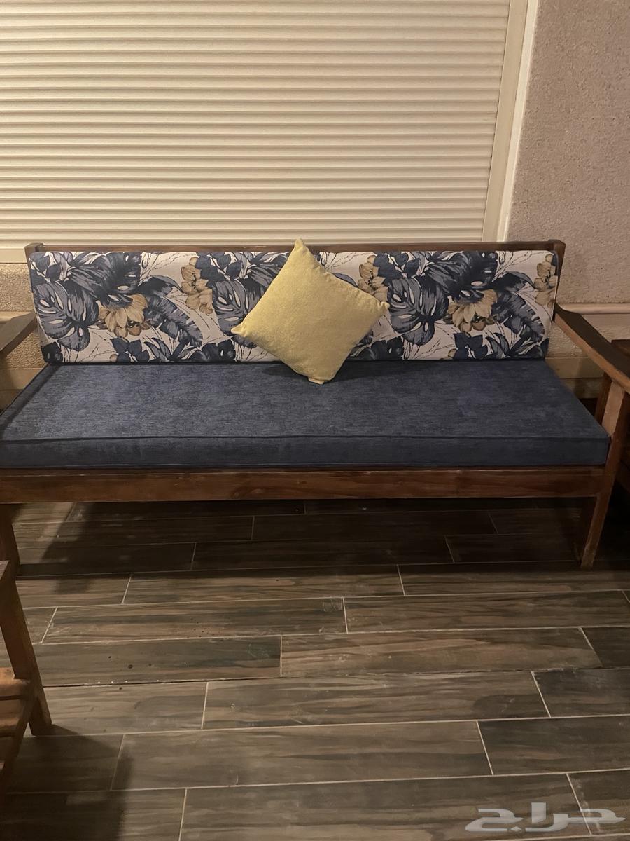 Outdoor set consisting of 5 seats and 3 tables64424651817729114