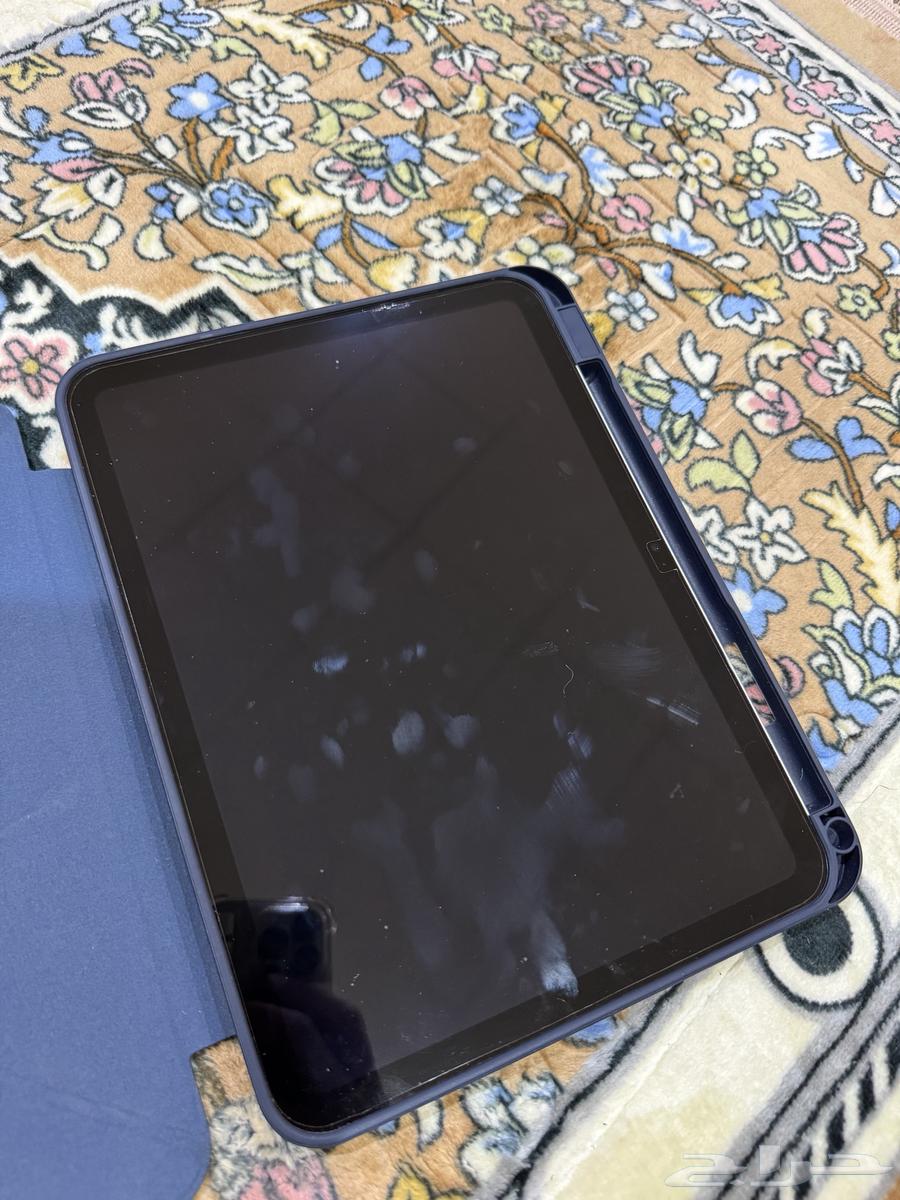 ايباد A1664420810287874114