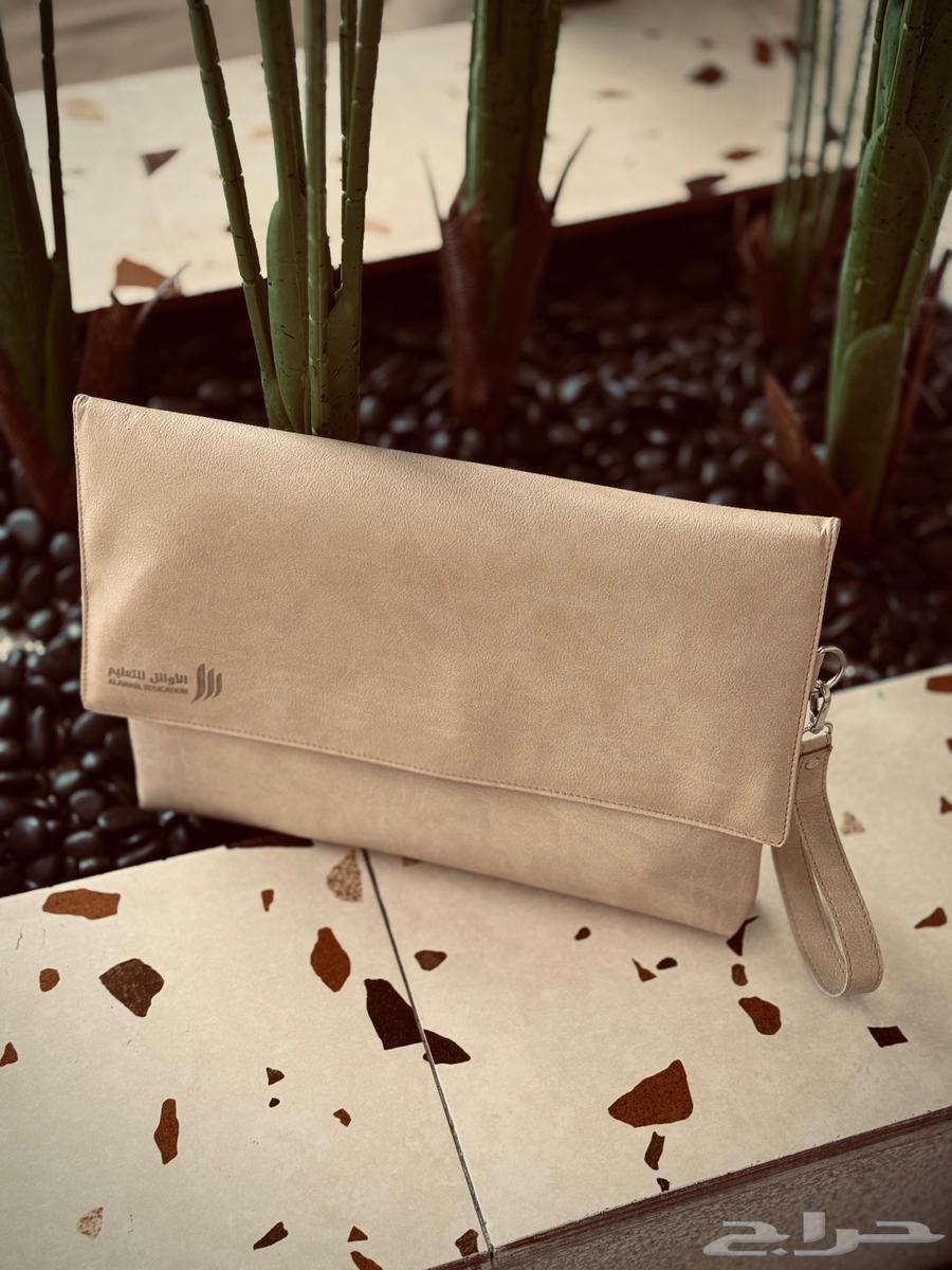 حقائب جلد هدايا موظفين64421134170626114