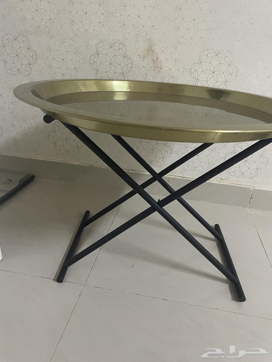 Side table from Center Point64421093686018112