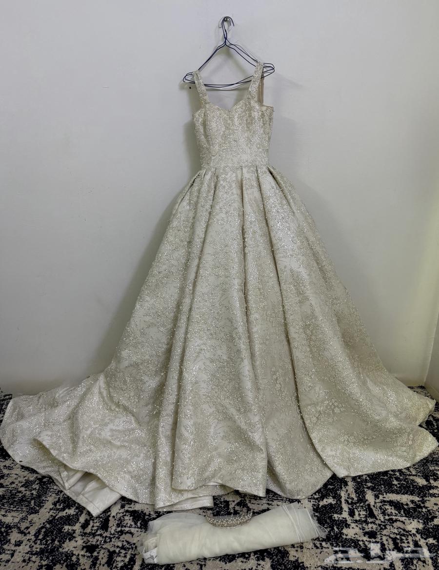 فستان زفاف راقي للبيع64424266396546114