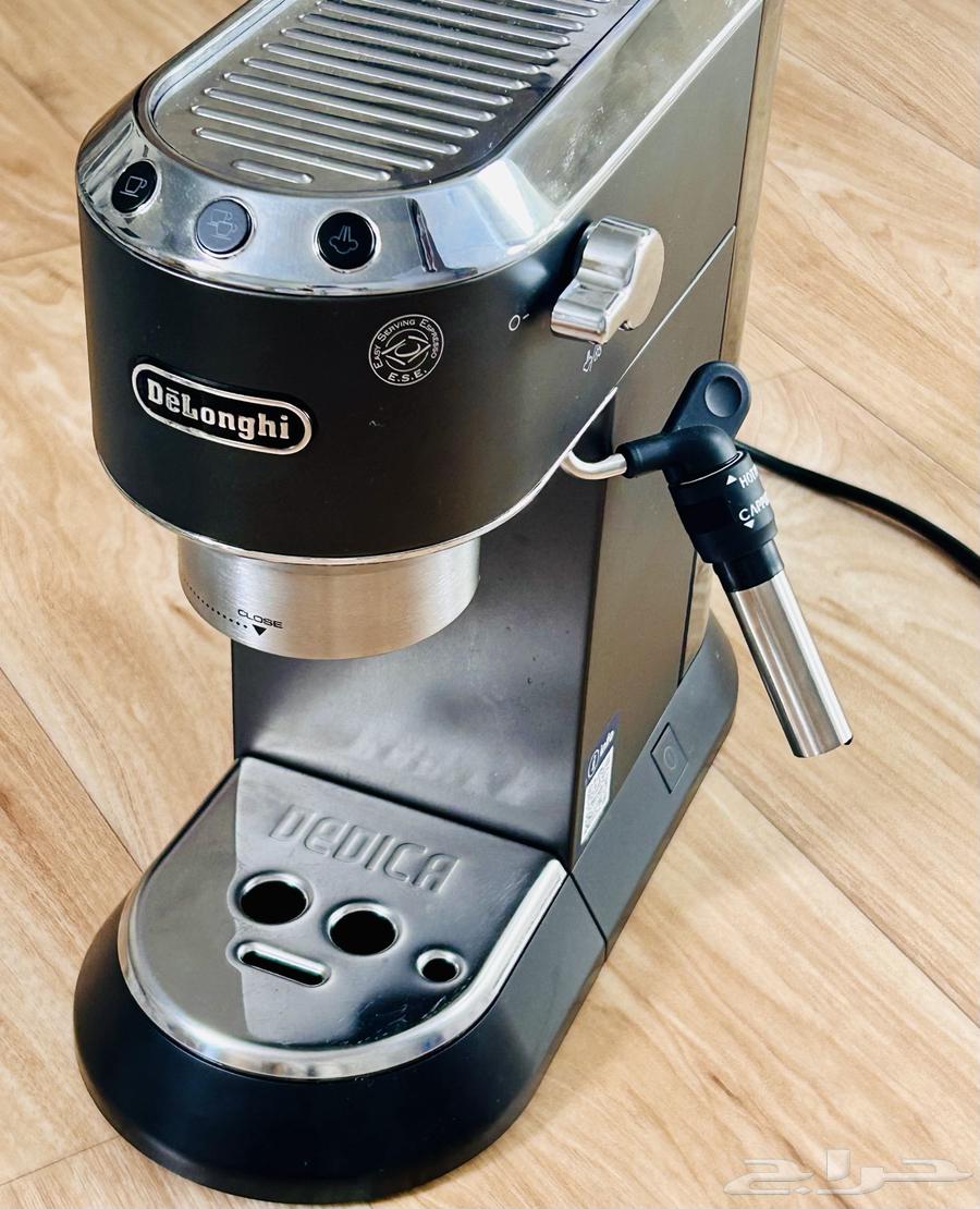 ماكينة قهوة ديلونجي ديدكا 1350 واط مع صانعة رغوة الحيب64420715614851110