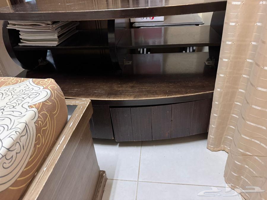 طاولة ديكور للبيع64424815710209111