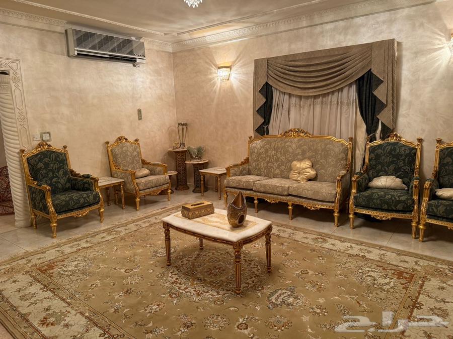 ثلاثه طقوم كنب للبيع64426348921218112