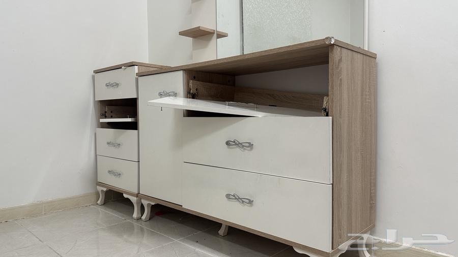 تسريحه نظفه وحلوه بس فيها الدرج المكسور الي باين بالصوره64420485896194113