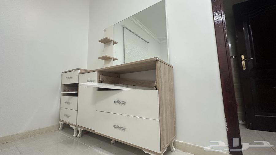 تسريحه نظفه وحلوه بس فيها الدرج المكسور الي باين بالصوره64420485896194112